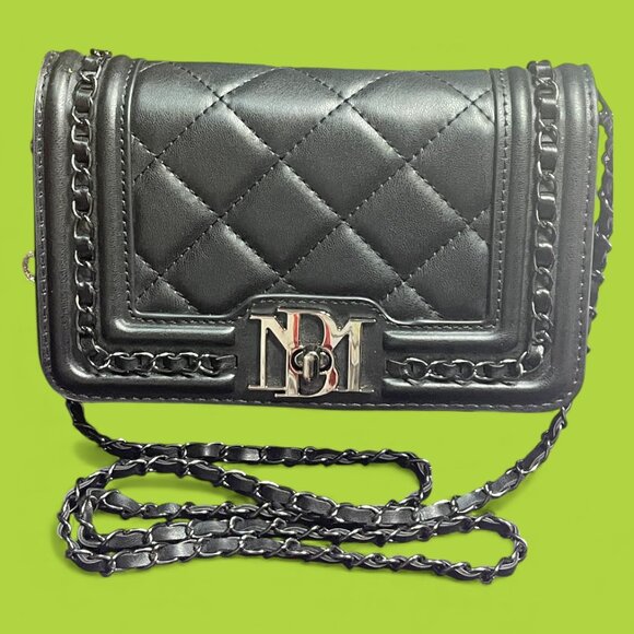 BADGLEY MISCHKA QUILTED BLACK SHOULDER BAG WITH BAG CHARM - Picture 1 of 5